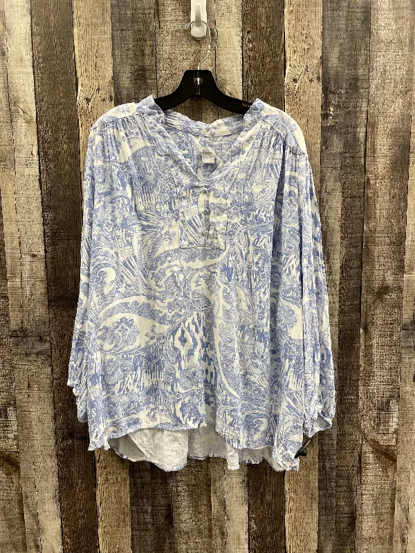 Top Long Sleeve By Chicos In Blue & White, Size: Xxl