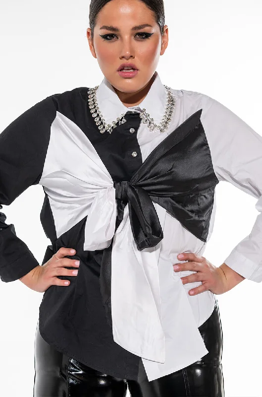 PLUS OPPOSITES ATTRACT EMBELLISHED COLLAR BLOUSE