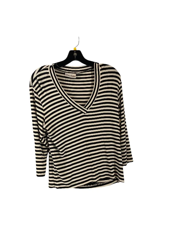 Top Long Sleeve By Private Edition In Striped Pattern, Size: 10