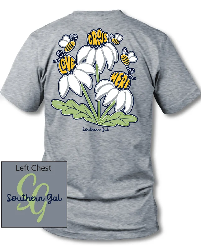 Southern Gal Plus Love Grows Short Sleeve Tee