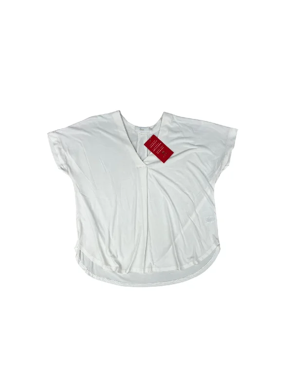 Top Short Sleeve By Braeve In White, Size: S