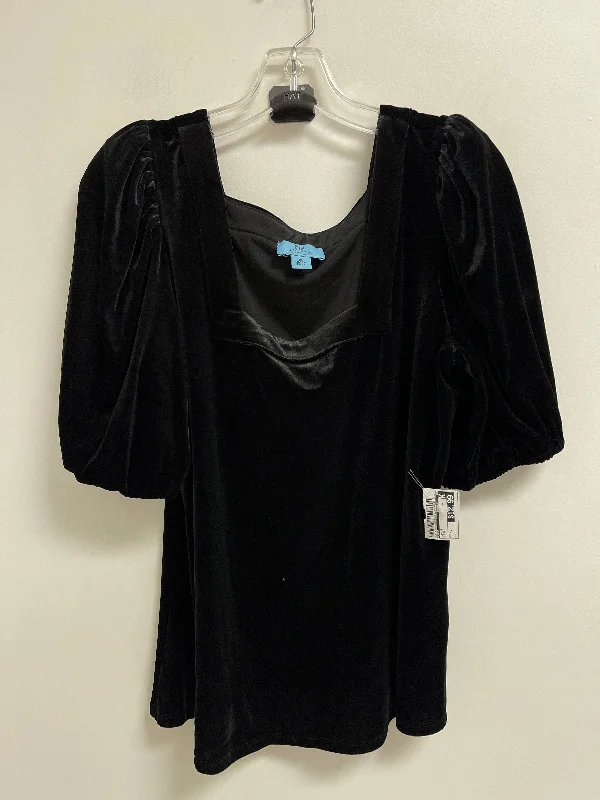 Top Short Sleeve By Cece In Black, Size: Xl